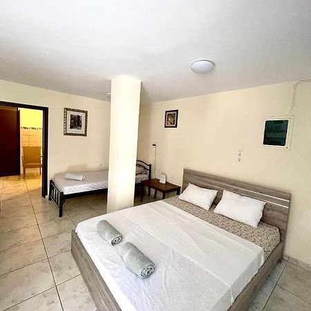 Legacy Lux By The Airport & Beach Αρτέμιδα Εξωτερικό φωτογραφία